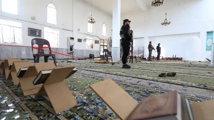 تفجير مسجد حمص: معلومات جديدة وجماعة تتبنى